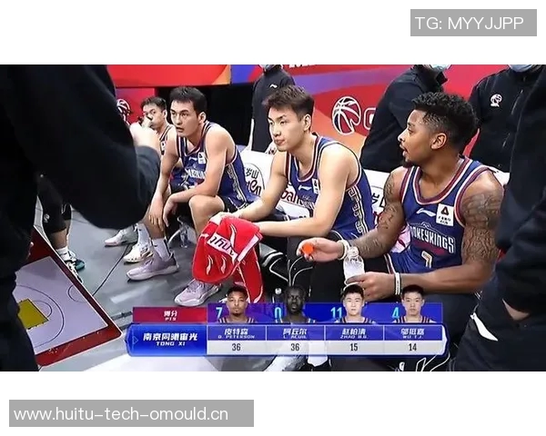 杭州网球队包夹战术解析与其在网球赛事中的影响分析